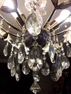 Люстра и бра