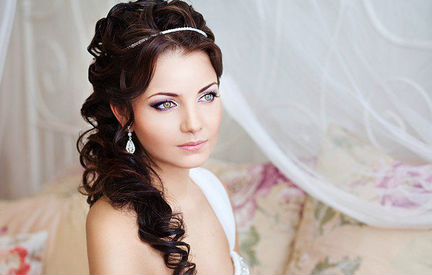 Свадебные, вечерние, выпускные прически и визаж