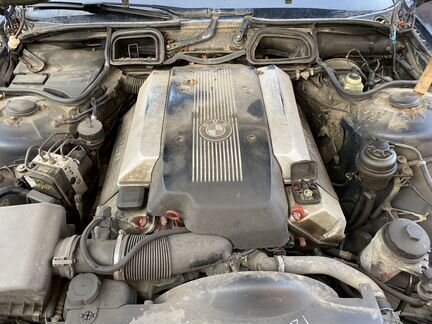 Двигатель BMW m62b35tu