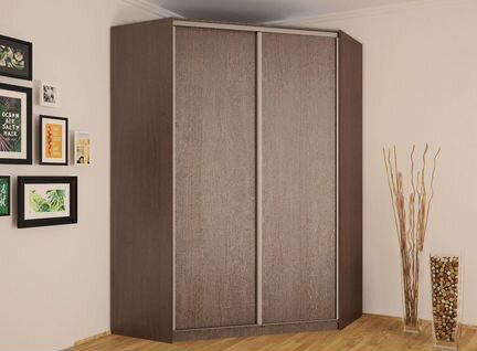 Угловой шкаф