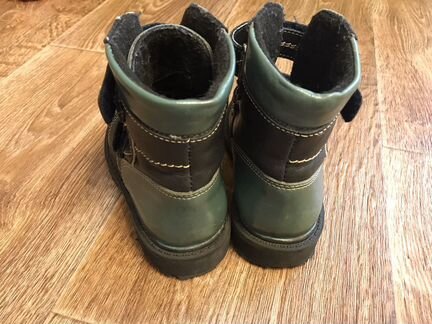Ботинки утеплённые 26 р