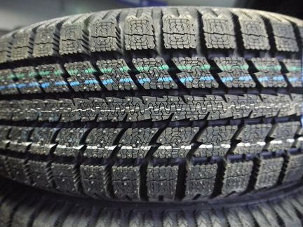 Новые Япония Toyo Observe Gsi5 R16 205 65 16 Gsi 5