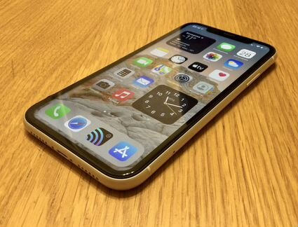 iPhone xr 64 gb 2 sim