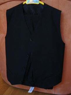 Пиджаки, брюки, жилеты школьные новые и б/у