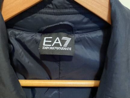 Плащ Emporio Armani EA7