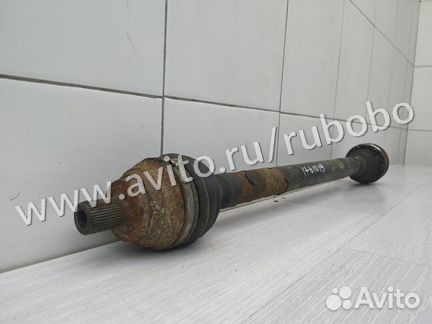 Полуось передняя правая 1K0407272DN VW Passat (B6)