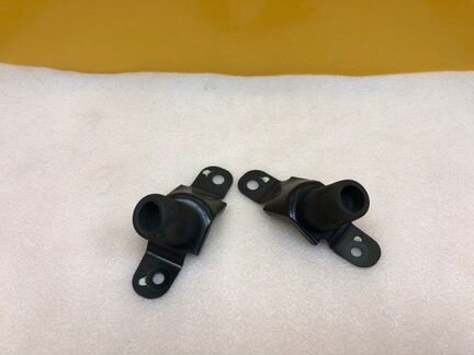 Отбойник резиновый задний Nissan Murano Z52