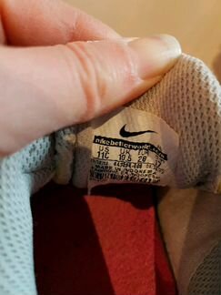 Серебряные кроссовки nike 28р-р 17см