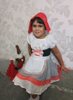 Костюм Красной шапочки