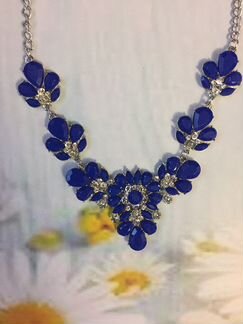 Украшение на шею