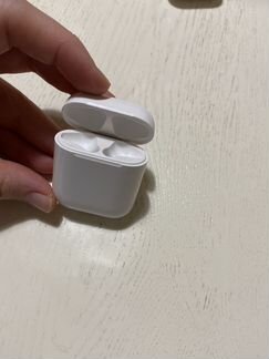Кейс AirPods