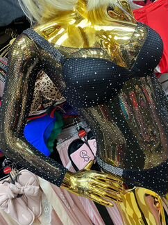 Боли черное со стразами прозрачное