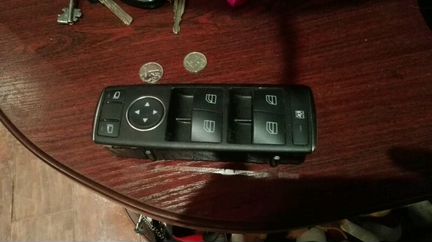 Блок стеклоподъемника для мерседеса W 212,164,204