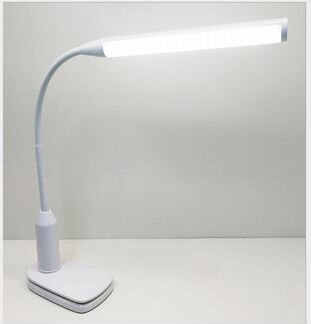 Настольная лампа для школьника