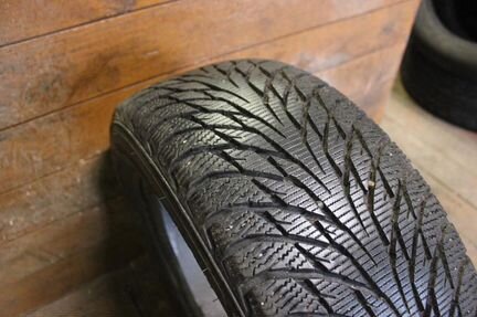 Шина бу 205-65-16 Nokian Hakkapeliitta R2
