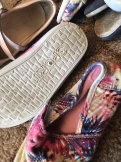 Много обуви,цена за все вместе