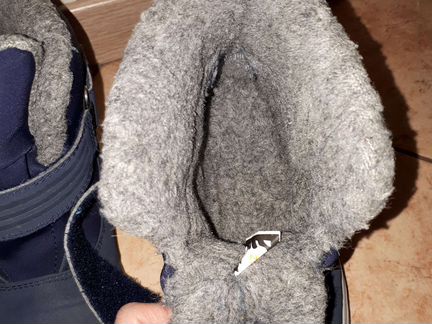 Зимние ботинки на мальчика 29 р