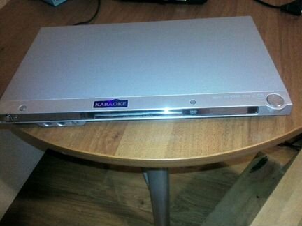 DVD плеер LG DK676X