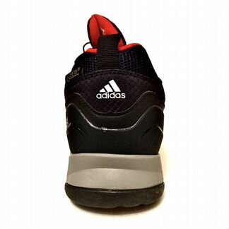 Кроссовки adidas Swift luxury