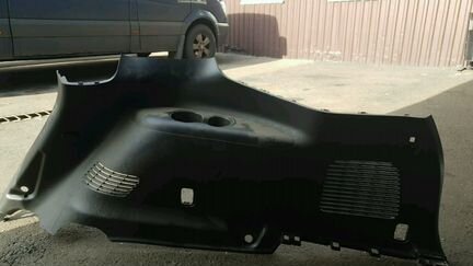 Обшивка багажника левая черная Nissan Patrol y62