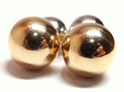 Крупные золотые серьги шары 585 пробы