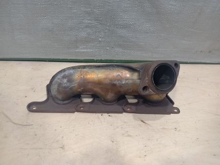 Коллектор выпускной Mercedes Benz M272 W212 W204