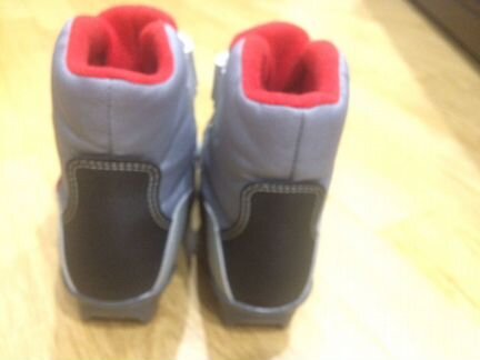 Ботинки для беговых лыж Spine