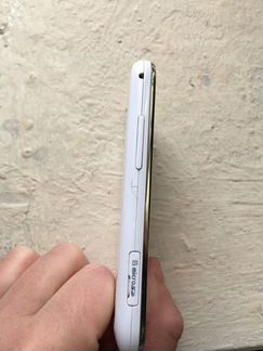 Смартфон Самсунг