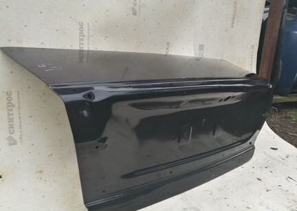 Volvo S60 крышка багажника 2000-2009