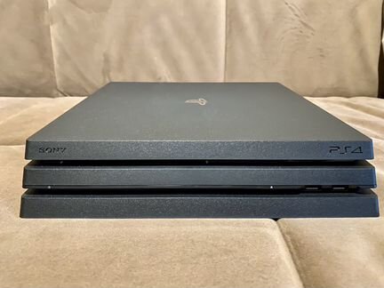 Sony playstation 4 pro 1tb