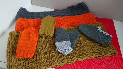 Шарф, варежки и пинетки на 1,5-3 года