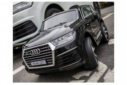 Детcкий электромобиль audi Q7 JJ2188