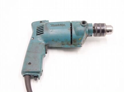 Дрель Makita DP4700