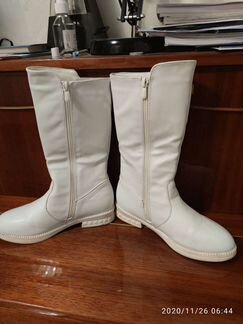 Сапоги на девочку размер 35, стелька 22 см