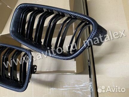 BMW F30 решетка радиатора в М стиле, карбон