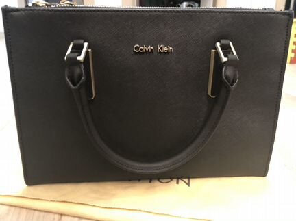 Сумка кожаная Calvin Klein