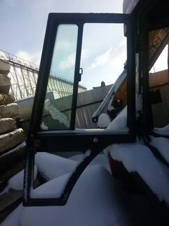 Двери кабина стрела рама каретка на кейс case 580