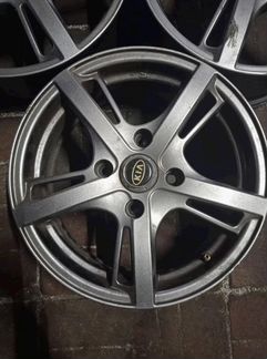 Диски бу литые R15 LU на Kia