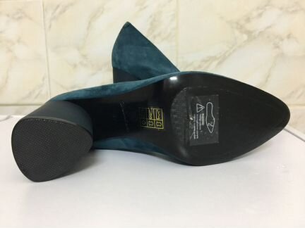 Туфли Эконика 37 р. новые