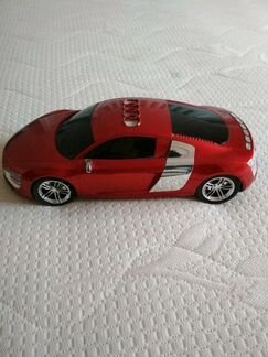 Машинкв Audi SC-R8