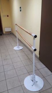 Станок для танцев