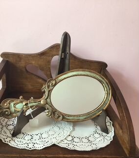 Зеркальце