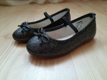 Пакет обуви на девочку 25