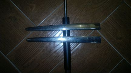 Бентли Bentley GT молдинг передн бампера левый