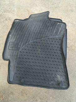 Резиновые коврики Subaru Outback 2012
