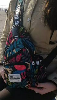 Нагрудная сумка - sling bag