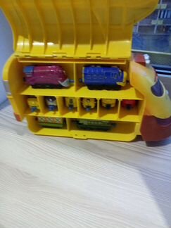 Паровозики Чаггинтон с контейнером для хранения