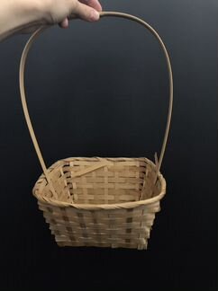 Корзинка плетёная для упаковки подарка