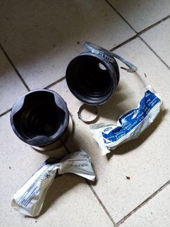 Комплект пыльников приводного вала Ford Focus 2009