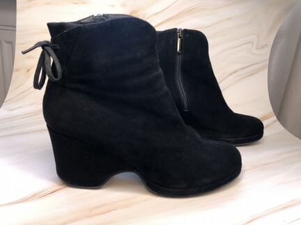 Ботильоны чёрные замшевые